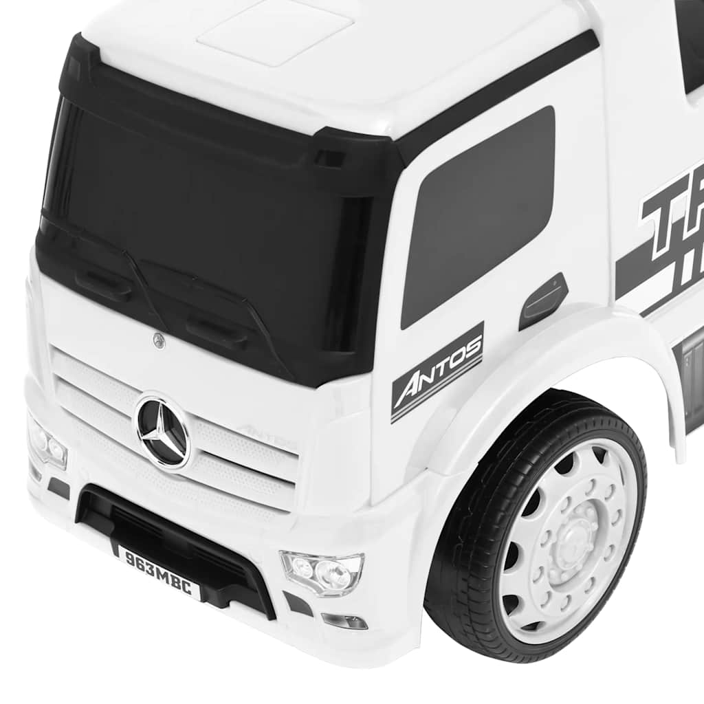 Gåbil Mercedes-Benz bil hvit